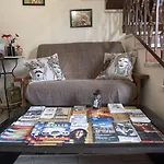 Bed & Breakfast Lavika Pedara