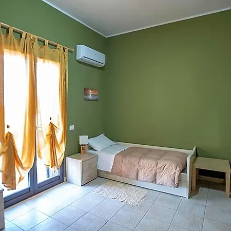 Bed & Breakfast Lavika 3*
